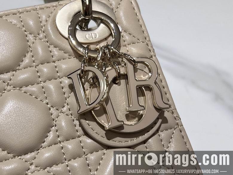 Dior Replica Bags M0505 17X15X7cm YG 3colour