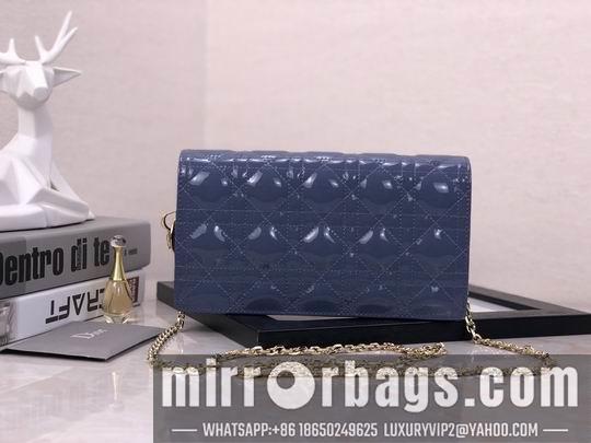 Dior Replica Bags Dior D6602漆皮藤格纹 22x12x3cm wz