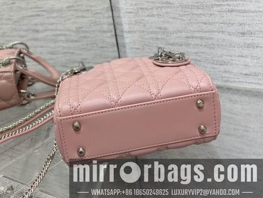 Dior Replica Bags Dior Lady M0505复古粉羊银 17cm wz