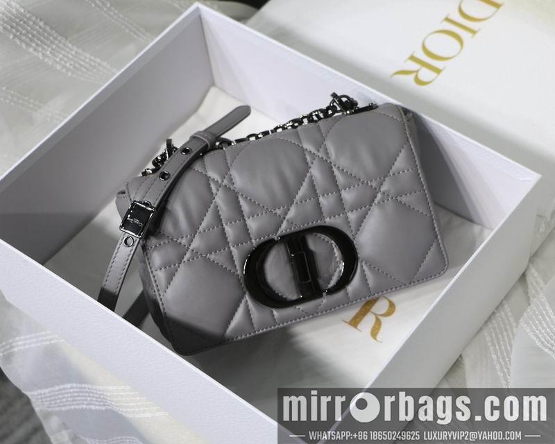 Dior Replica Bags DIOR S8016 S20x12x7cm yz