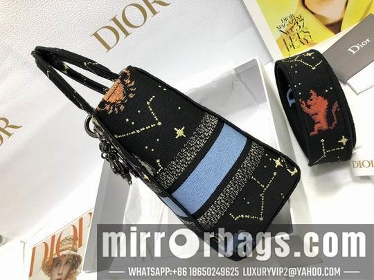 Dior Replica Bags Dior Lady刺绣星座M0565 24x20x11cm wz