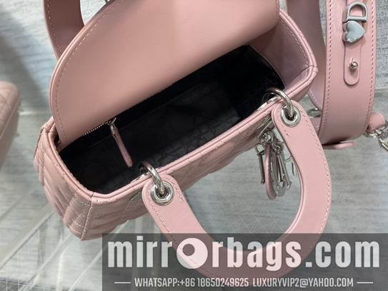 Dior Replica Bags Dior Lady M0538复古粉羊金 20cm wz2色