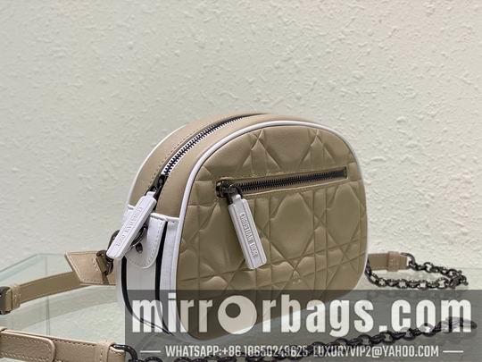 Dior Replica Bags Dior信使包 22cm yz