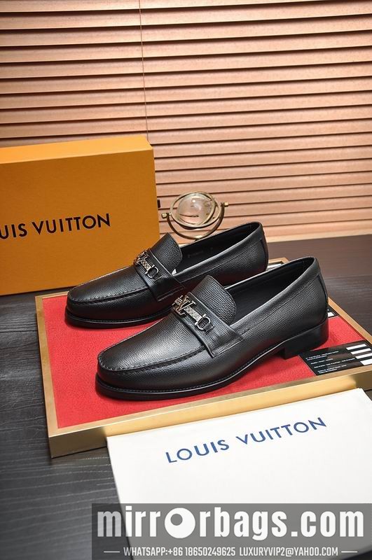 LV Replica Shoes LV sz38-45 hnh0335