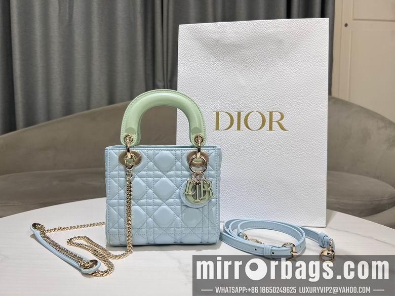 Dior Replica Bags M0505 17X15X7cm YG 3colour