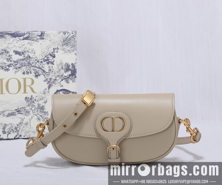 Dior Replica Bags BNM9327 22X15X5