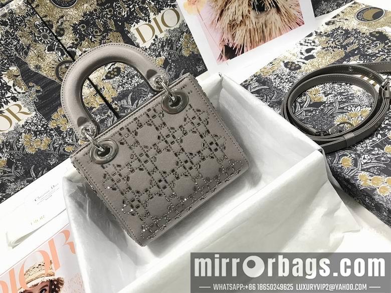 Dior Replica Bags BNM0505 17×15×7