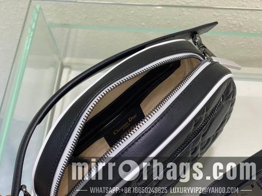 Dior Replica Bags Dior信使包 22cm yz