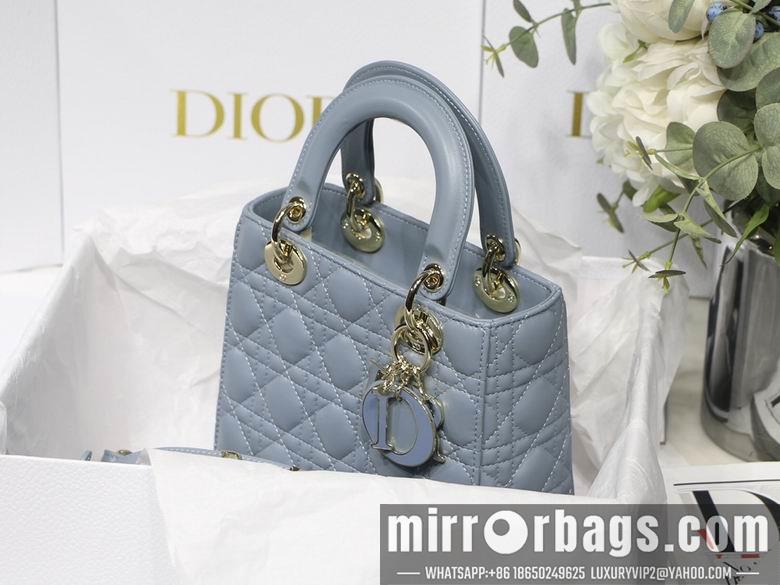 Dior Replica Bags AXM8013 20X16.5X8