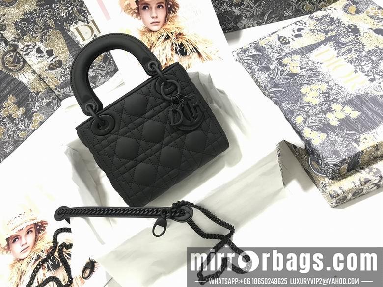 Dior Replica Bags AXM0564 17 x 15 x 7