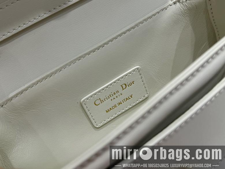 Dior Replica Bags Dior Montaigne 9370 19x9x8cm wo2