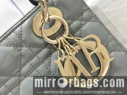 Dior Replica Bags Dior Lady M0538 漆皮字母20x16.5x8cm wz