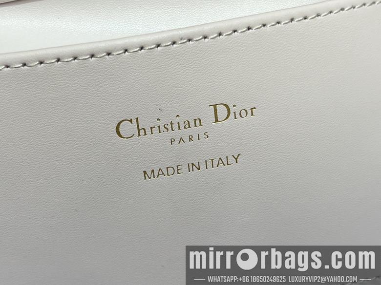 Dior Replica Bags Dior 2835 16x18x12cm yz2