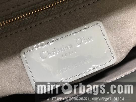 Dior Replica Bags Dior Lady M0538 漆皮字母20x16.5x8cm wz