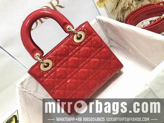 Dior Replica Bags Dior Lady M0538 漆皮字母20x16.5x8cm wz