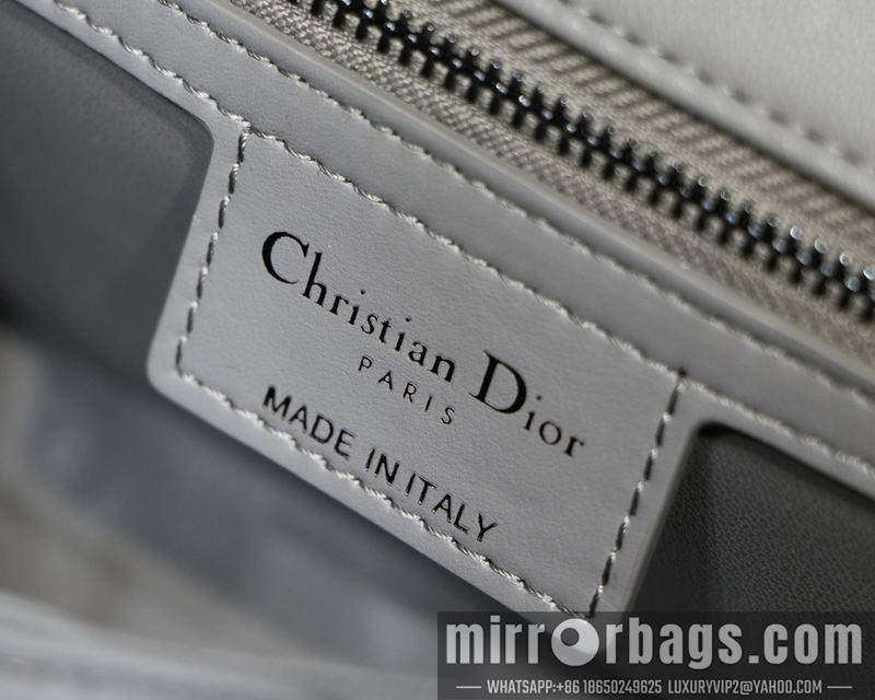 Dior Replica Bags DIOR S8016 S20x12x7cm yz