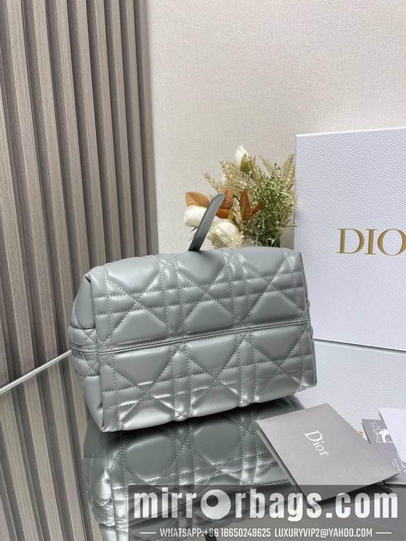 Dior Replica Bags 2822 23X15X15cm