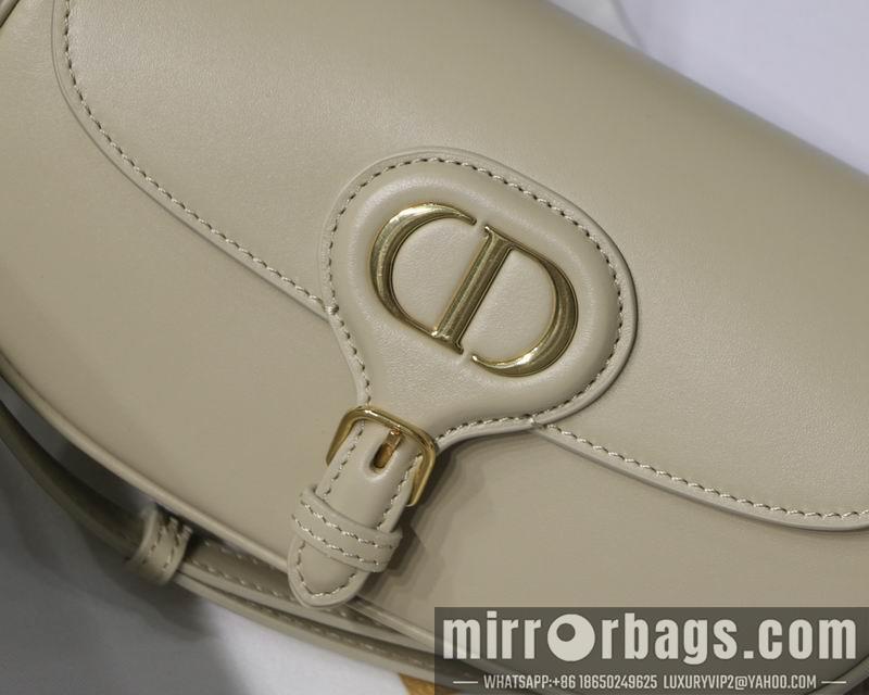 Dior Replica Bags DIOR M8013 22x13x5cm yz3