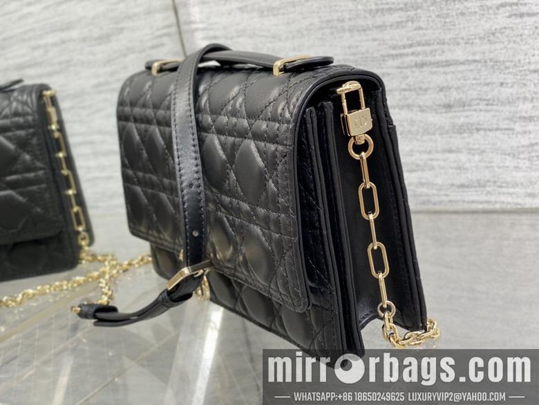 Dior Replica Bags Dior 0605 24x7.5x14cm yz6