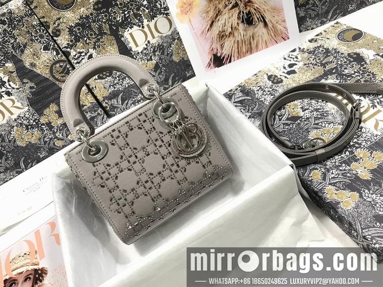 Dior Replica Bags BNM0505 17×15×7