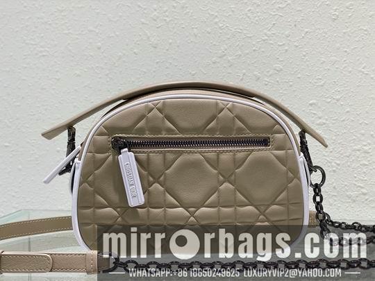 Dior Replica Bags Dior信使包 22cm yz