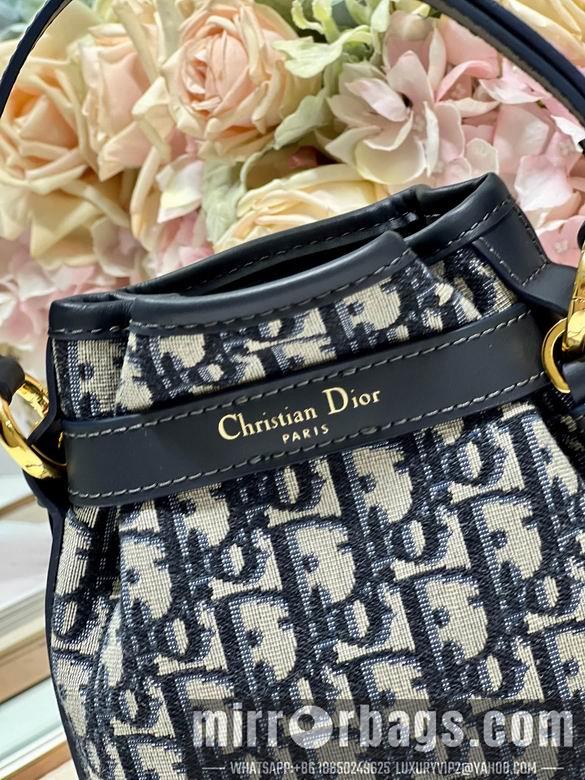 Dior Replica Bags 2272 17X7X18cm YG 3colour