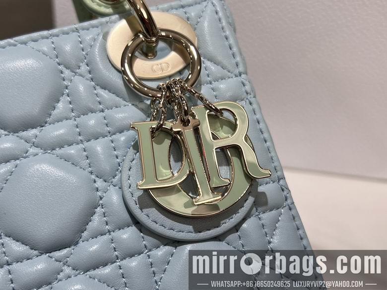 Dior Replica Bags M0505 17X15X7cm YG 3colour