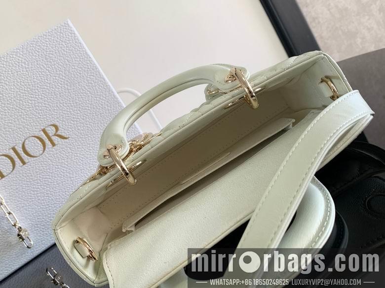 Dior Replica Bags M0613 22X12X6cm YG 4colour