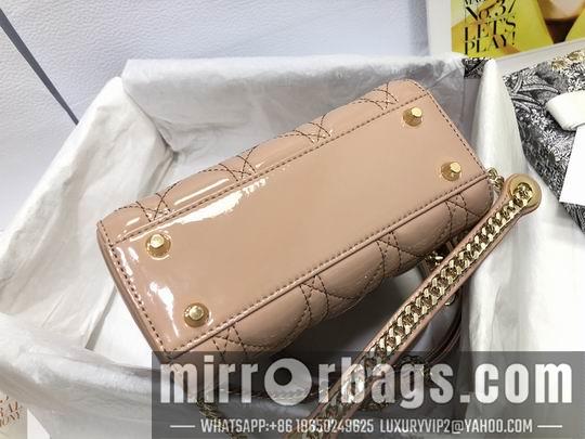 Dior Replica Bags Dior Lady M0505 17x15x7cm wz1