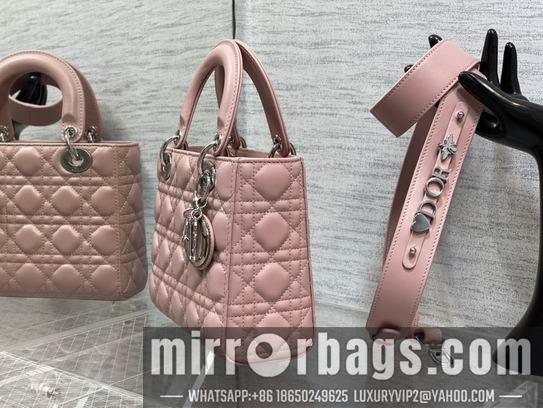 Dior Replica Bags Dior Lady M0538复古粉羊金 20cm wz2色