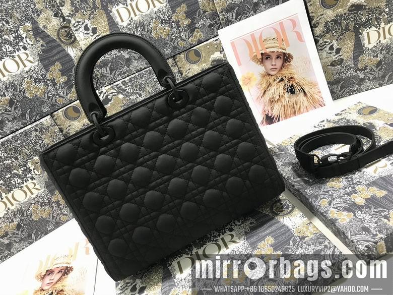 Dior Replica Bags AXM0566 32 x 25 x 11