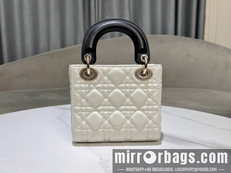 Dior Replica Bags M0505 17X15X7cm YG 3colour