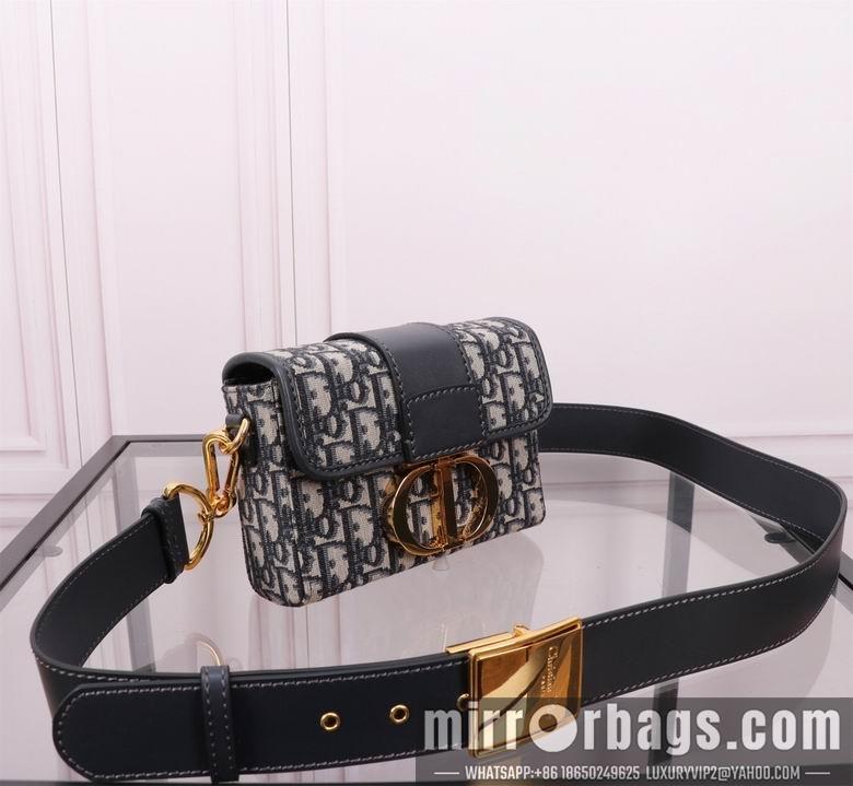 Dior Replica Bags 9204 17.5X11.5X5cm