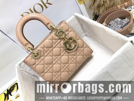 Dior Replica Bags Dior Lady M0538 漆皮字母20x16.5x8cm wz