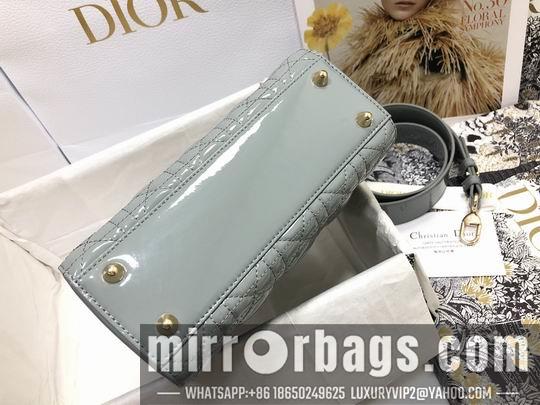 Dior Replica Bags Dior Lady M0538 漆皮字母20x16.5x8cm wz