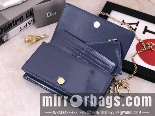 Dior Replica Bags Dior D6602漆皮藤格纹 22x12x3cm wz