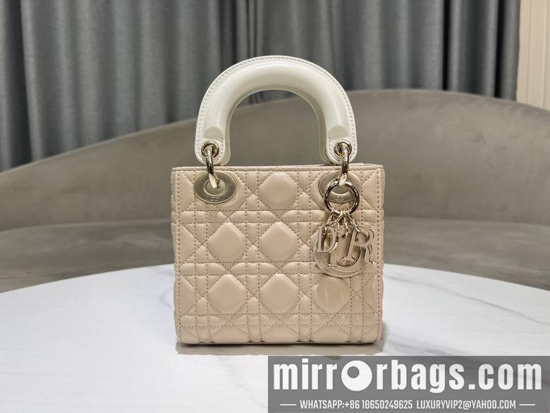 Dior Replica Bags M0505 17X15X7cm YG 3colour