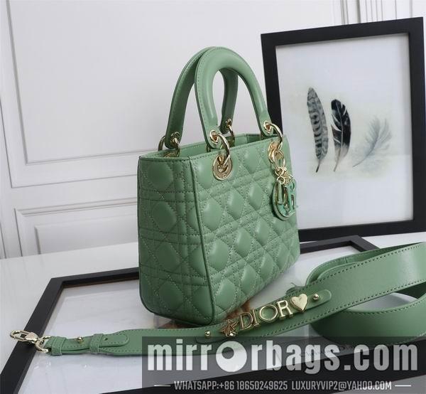 Dior Replica Bags Dior Lady D6806-1 20x16.5x8cm wo