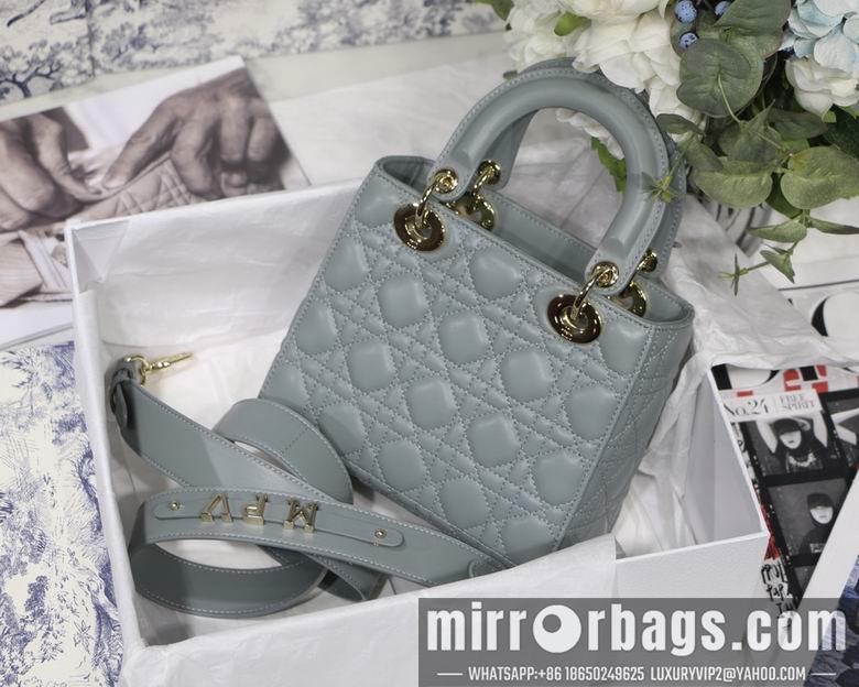 Dior Replica Bags AXM8013 20X16.5X8