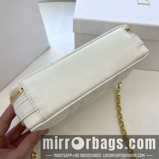 Dior Replica Bags Dior 菱形格19x5x14cm yz3色