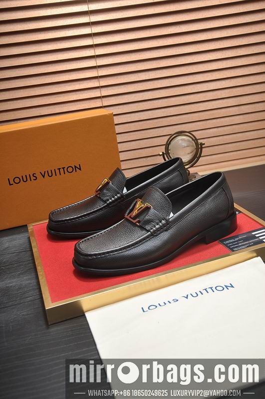 LV Replica Shoes LV sz38-45 hnh0323