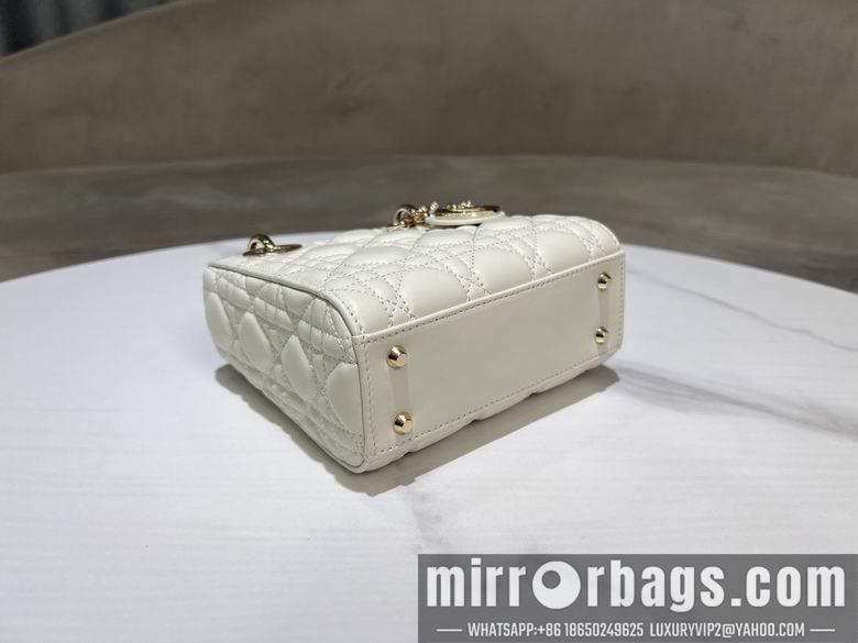 Dior Replica Bags M0505 17X15X7cm YG 3colour