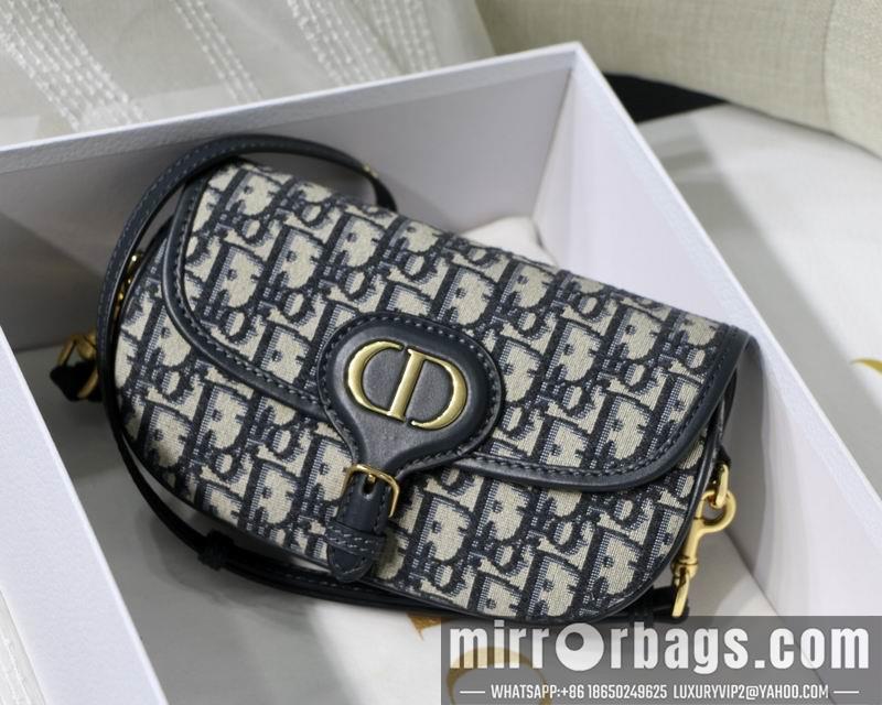 Dior Replica Bags DIOR M8013 22x13x5cm yz