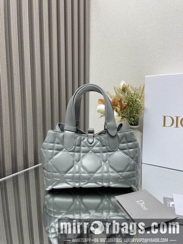 Dior Replica Bags 2822 23X15X15cm