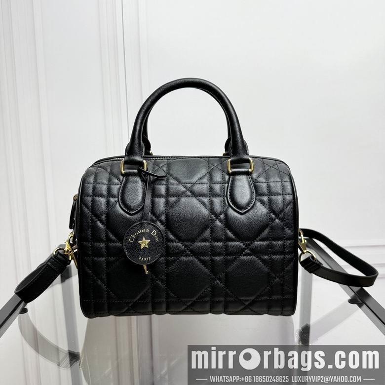 Dior Replica Bags Groove 1365 25X19X16cm