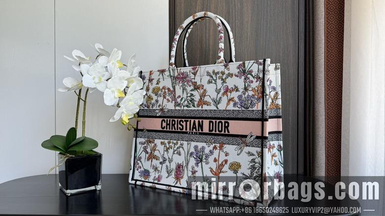 Dior Replica Bags Dior 8001 41x35x18cm wz1