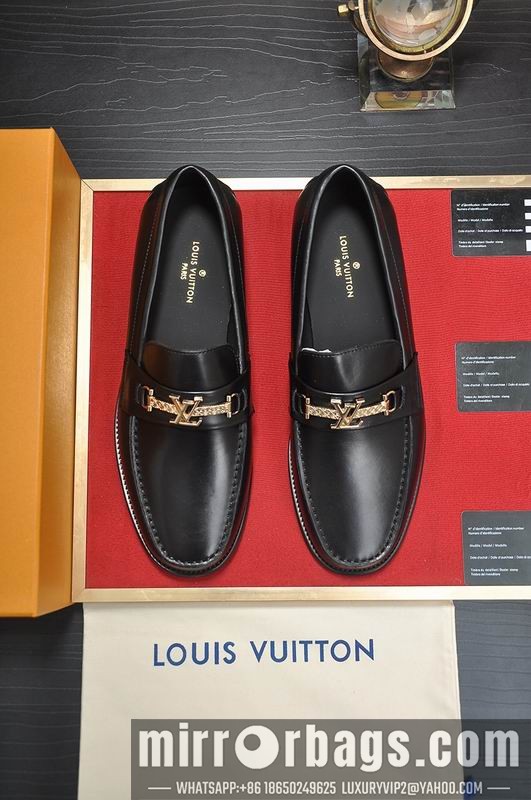 LV Replica Shoes LV sz38-45 hnh0337