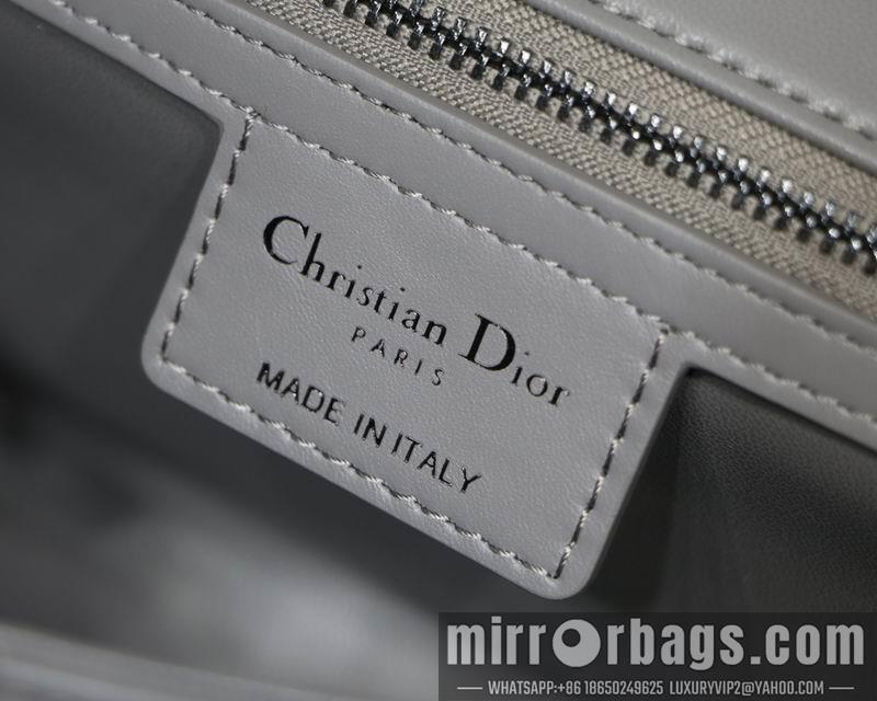 Dior Replica Bags DIOR M8017 M25x15.5x8cm yz