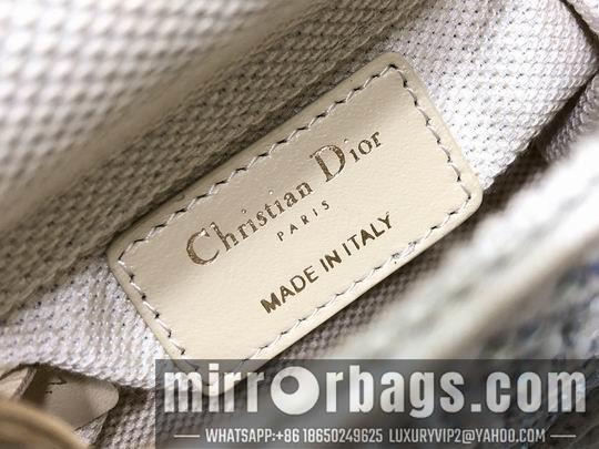 Dior Replica Bags Dior Lady S0856杏色珠钻12x10.2x5cm wz