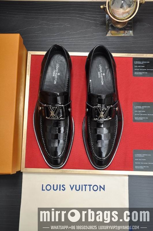 LV Replica Shoes LV sz38-45 hnh0338